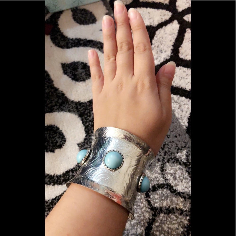 Vintage style bracelet